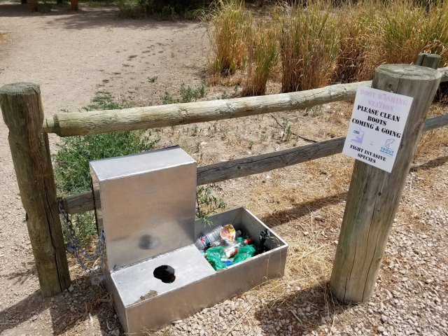 Boot Cleaning Stations 01